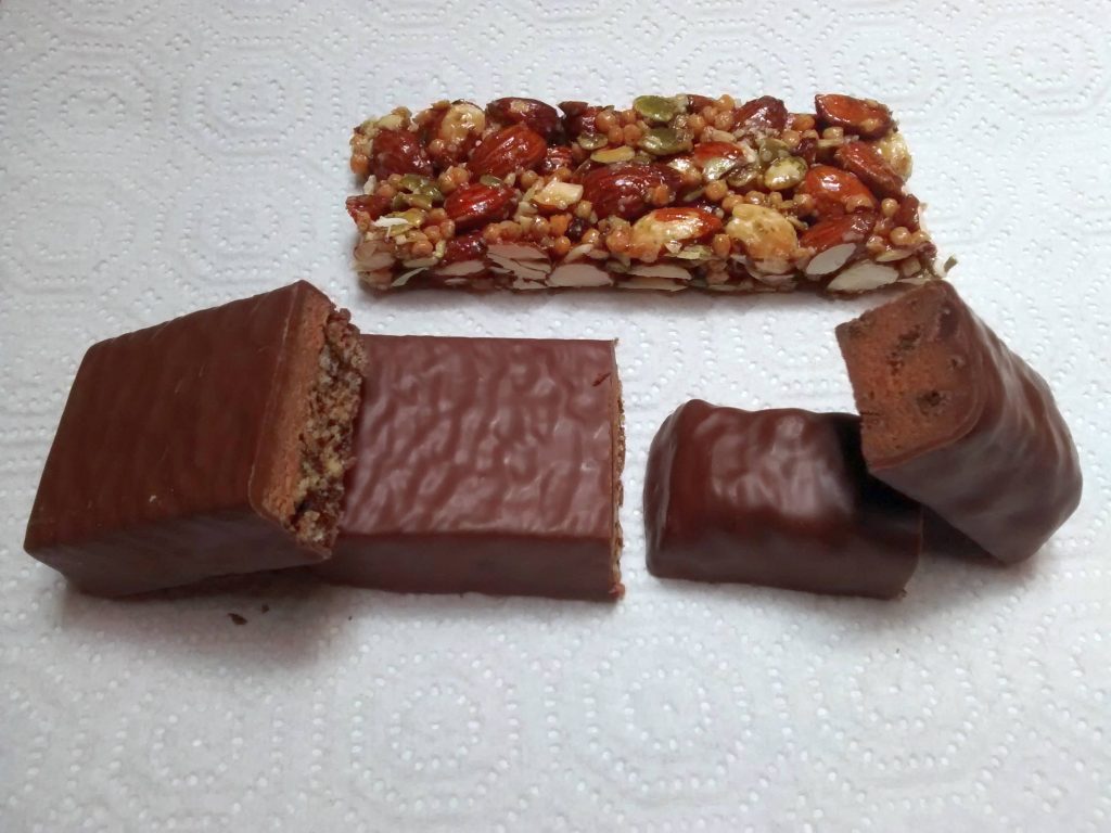 Image of several protein bars.
